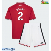 Manchester United Diogo Dalot #2 Hjemmedraktsett Barn 2026-27 Kortermet (+ Korte bukser)
